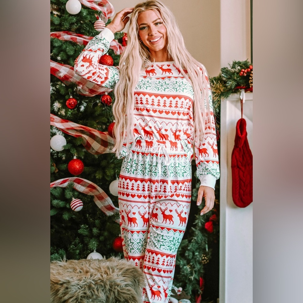 Christmas Element Round Neck Top and Pants Lounge Set